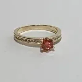 Anel Microzirconias e Pedra Colorida Unica