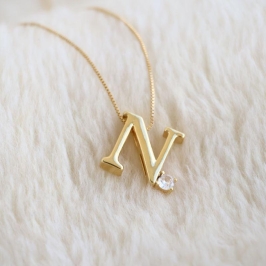 Colar Letra N Com Ponto Zirconia