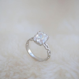 Anel Cadeadinho Zirconia Quadrada