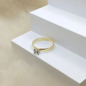 Anel Solitário com Zircônia Cristal