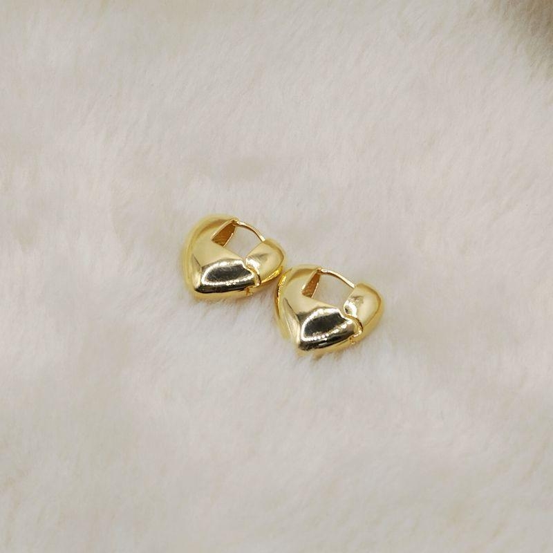 Brinco Argola Click Coração Liso