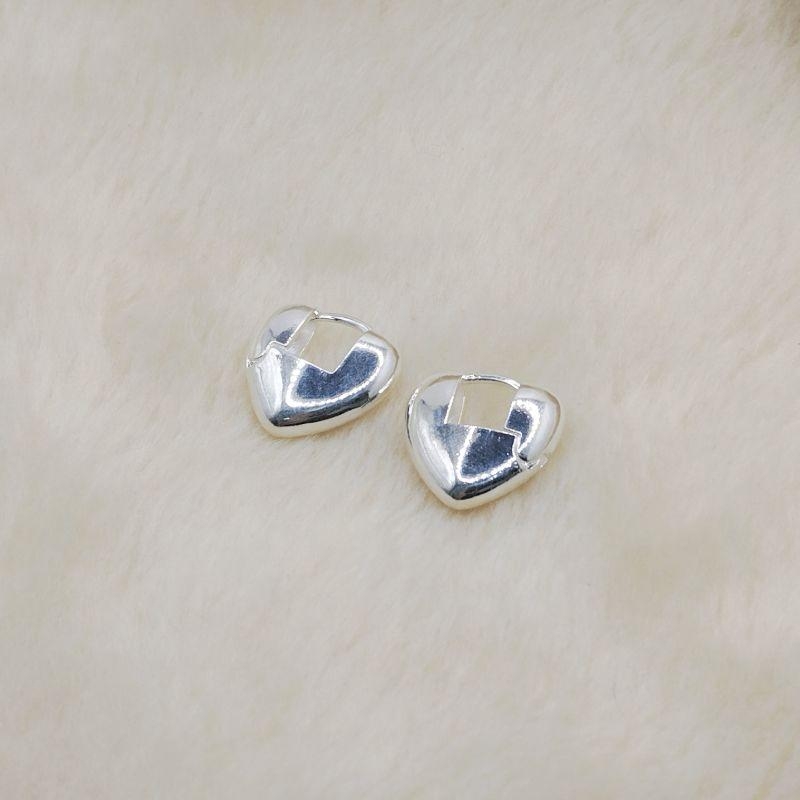 Brinco Argola Click Coração Liso