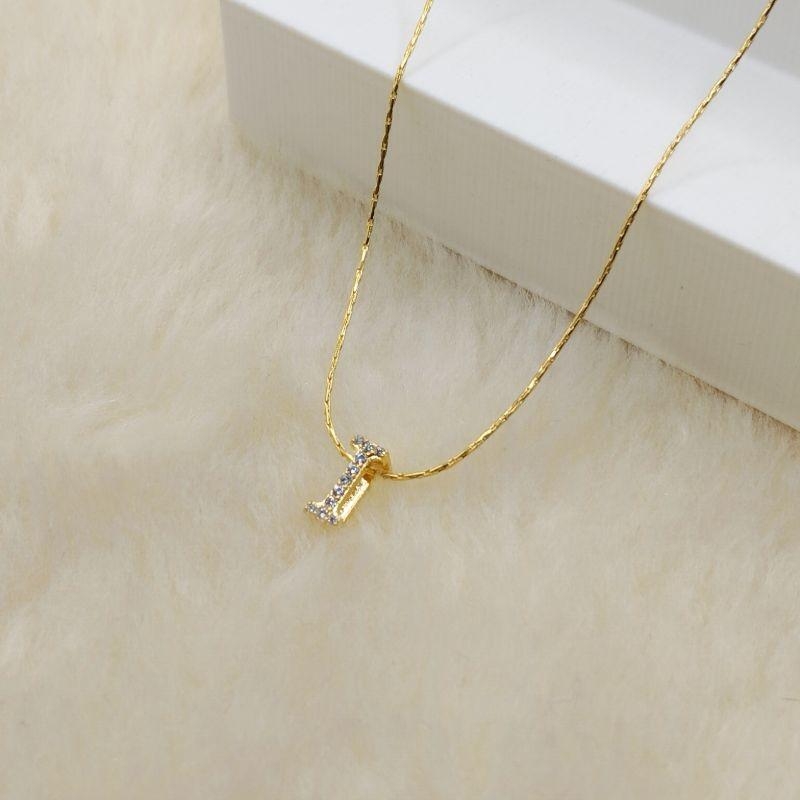 Colar Corrente Laminada com Pingente I em Zircônia Cristal