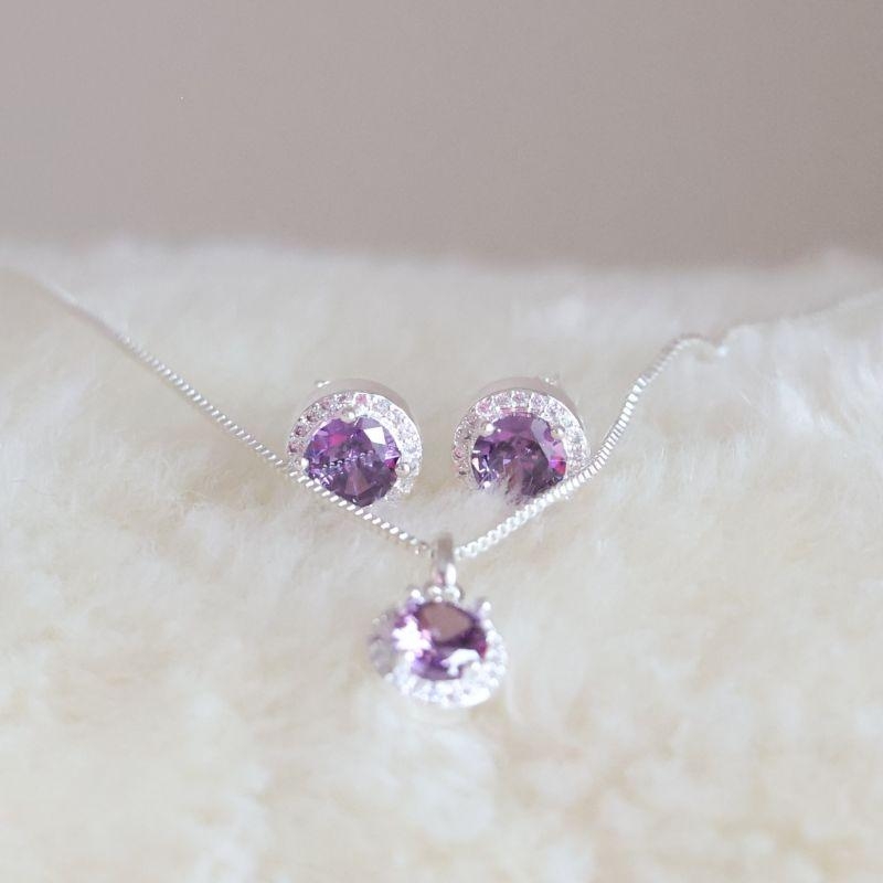 Conjunto Bolinha Roxa Microzircona Em Volta