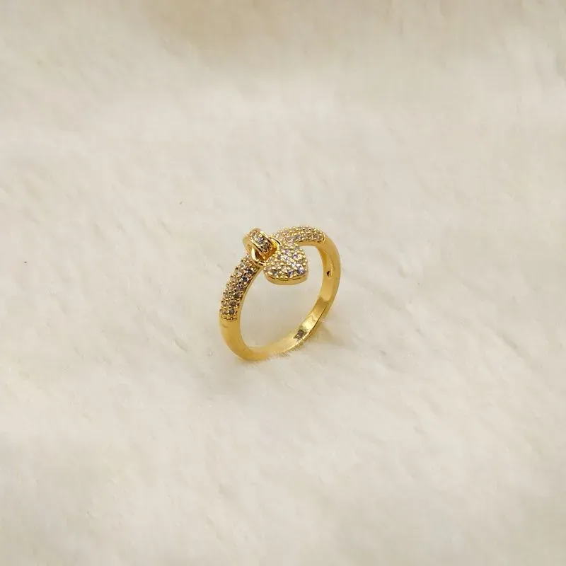 Anel Aro em Zircônia Cristal com Pingente Coração