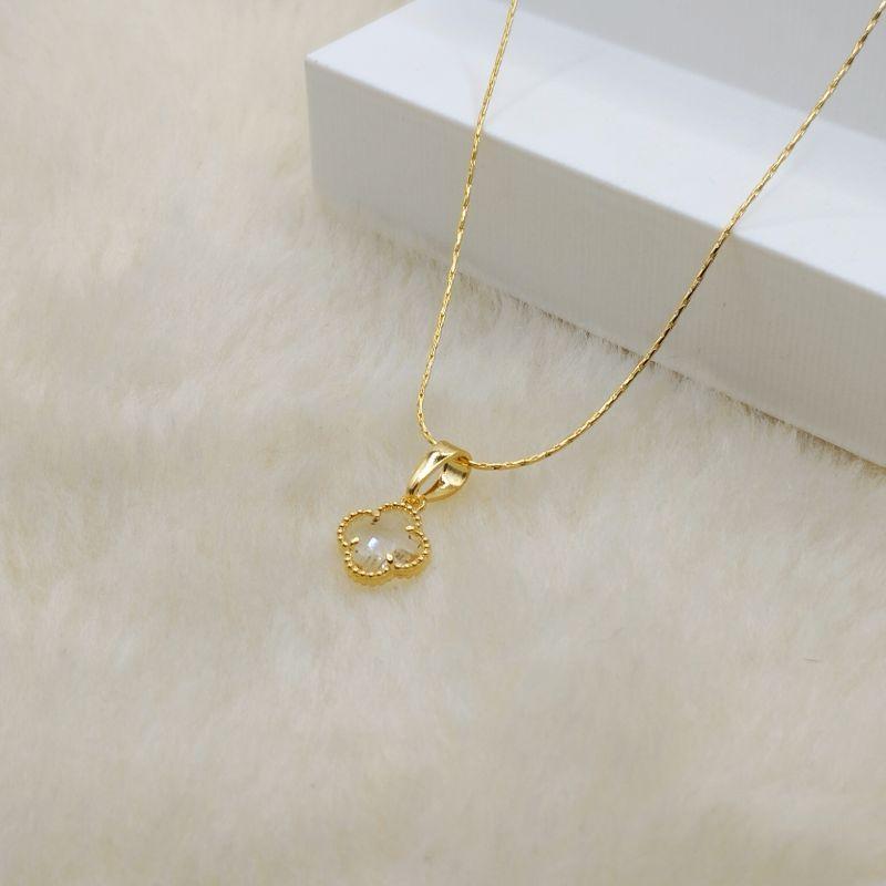 Colar Corrente Laminada com Pingente Van Cleef Cristal